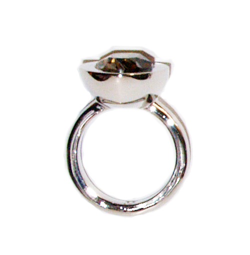 Clic para obtener más información. DYRBERG/KERN: Anillos