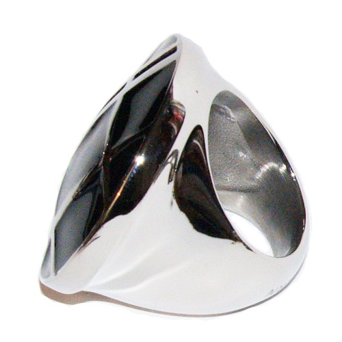 Clic para obtener más información. DYRBERG/KERN: Anillos